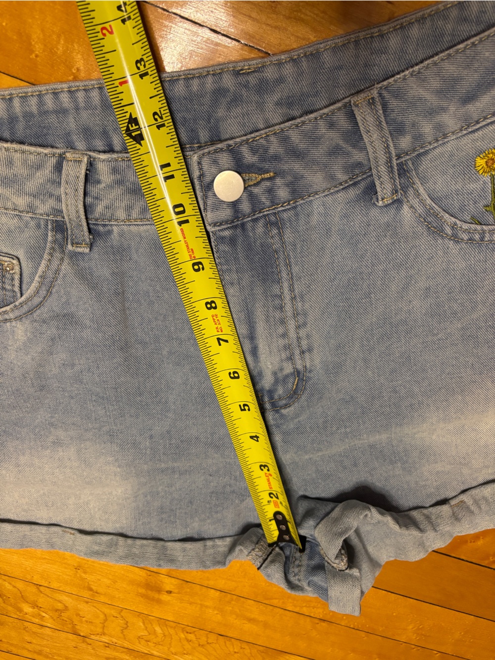 EUC High-Rise Mushroom & Sunflower Embroidered Jean Shorts | Women’s 12-14 XL - Picture 13 of 16